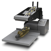 AP550 is a high-performance, semi-automatic label applicator designed to streamline the process of applying product and identification labels to a wide variety of flat surfaces